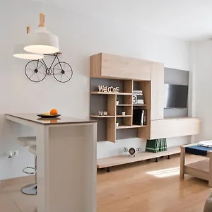 Luz Y Tranquilidad En El Casco Histórico - Parking Gratis Sevilla